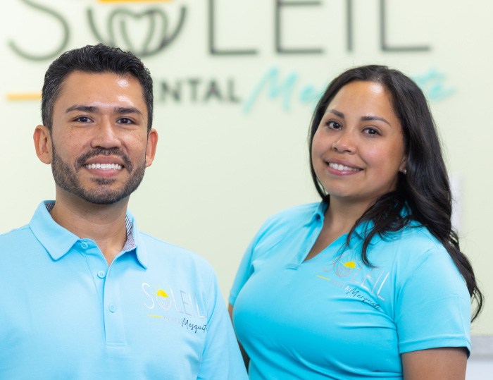 smiling Dr. Jose Aldana & Dr. Diana Vazquez